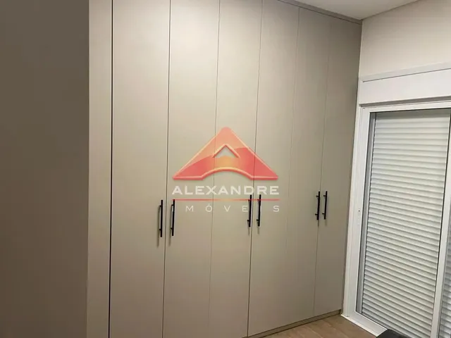 Casa com 250m² 3 quartos e 1 banheiro, à venda, no bairro Parque Residencial Maria Elmira em Caçapava