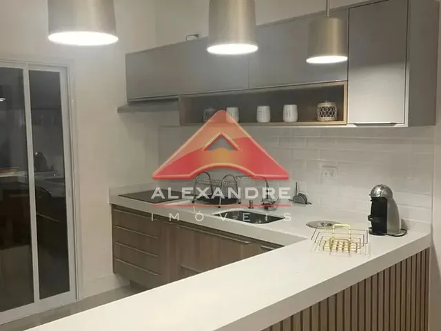 Casa com 250m² 3 quartos e 1 banheiro, à venda, no bairro Parque Residencial Maria Elmira em Caçapava