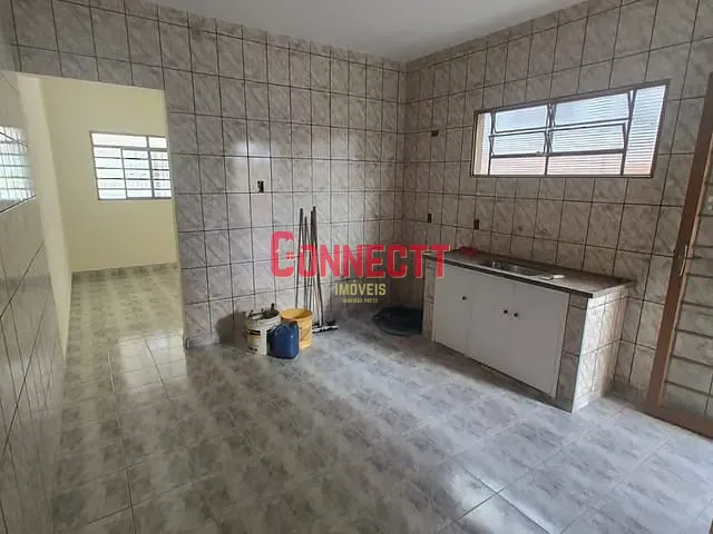 Casa com 125m² 2 quartos e 1 banheiro, à venda, no bairro Ipiranga em Ribeirão Preto