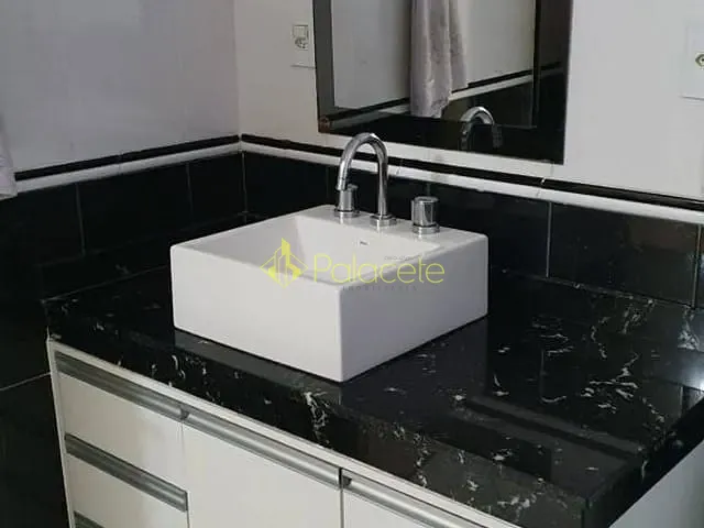 Casa com 300m² 3 quartos e 4 banheiros, à venda, no bairro Loteamento Residencial Campos do Conde II em Tremembé