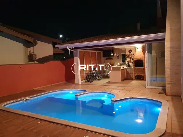 Casa com 460m² 4 quartos e 6 banheiros, à venda, no bairro Jardim Alto da Colina em Valinhos