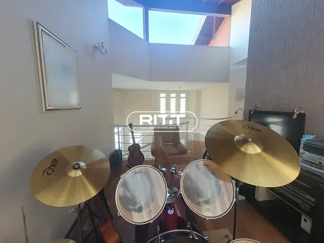 Casa com 460m² 4 quartos e 6 banheiros, à venda, no bairro Jardim Alto da Colina em Valinhos