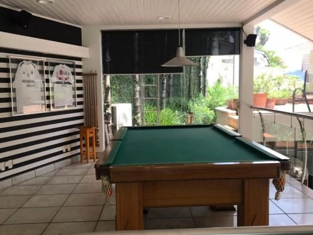Casa com 1143m² 5 quartos e 6 banheiros, à venda, no bairro Alphaville em Santana de Parnaíba