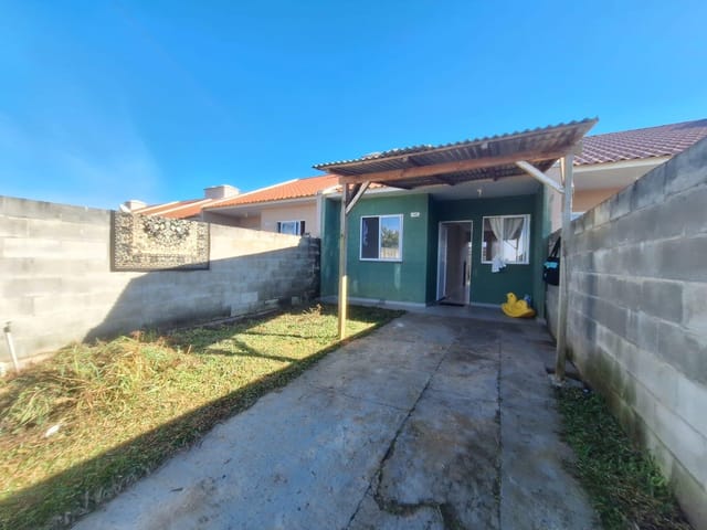 Locação - Casa com 2 quartos, 1 vaga de garagem, Área Externa, 45 m², Jardim das Flores - Neves, Ponta Grossa.