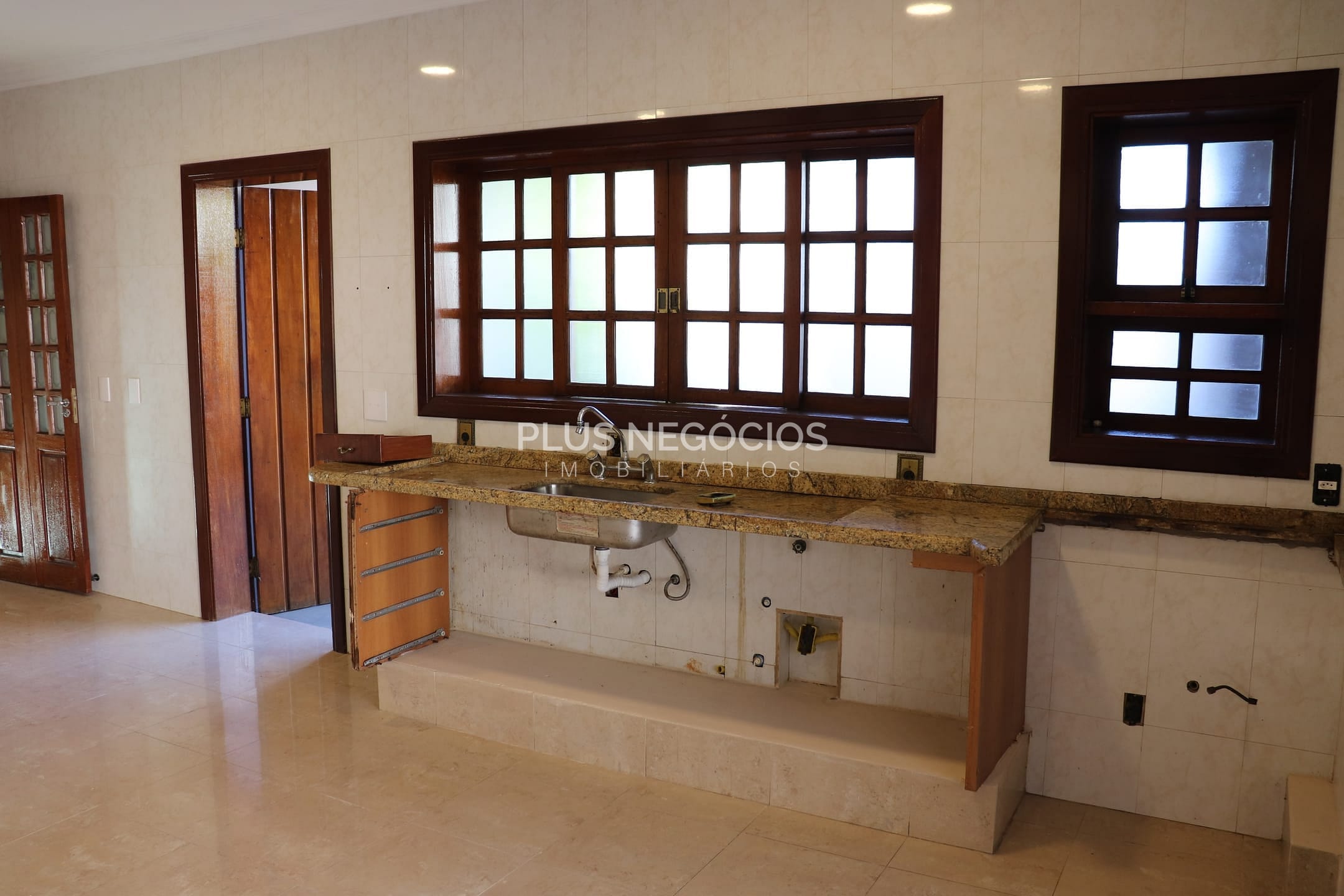 Casa, 1 quarto, 500 m² - Foto 33