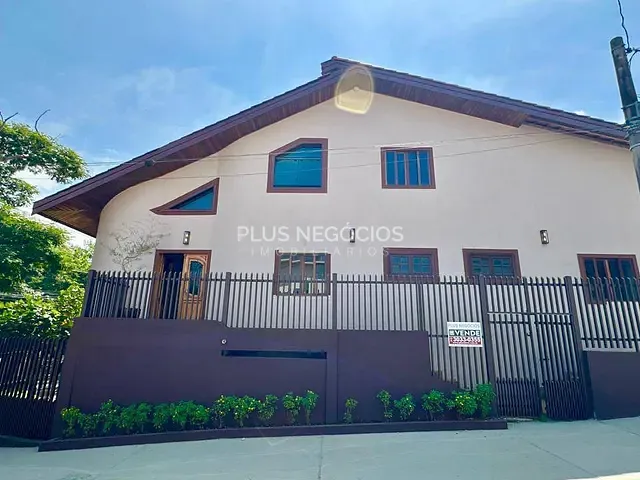 Casa com 580m², à venda ou para alugar, no bairro Parque Campolim em Sorocaba