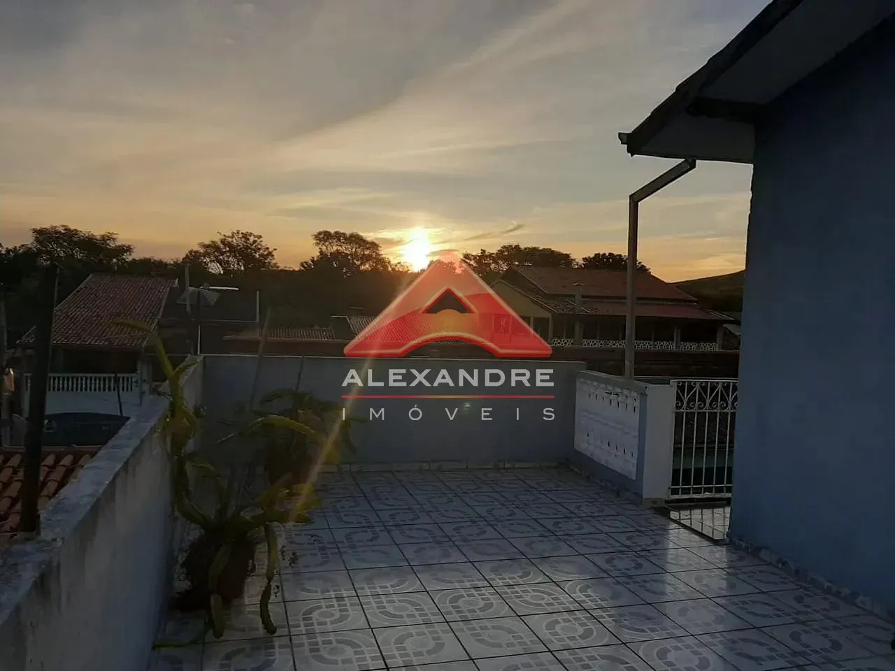 Casa, 4 quartos, 265 m² - Foto 8