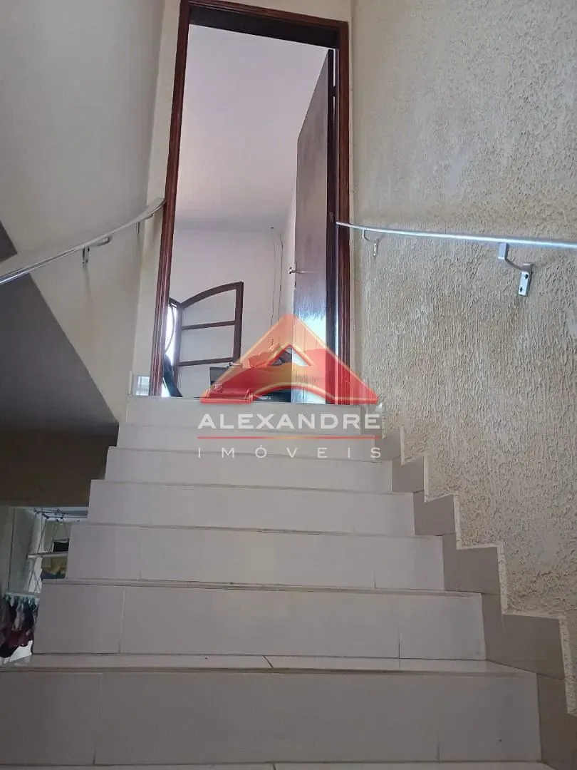 Casa, 4 quartos, 283 m² - Foto 49