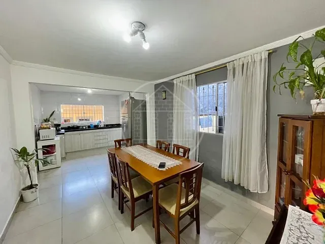 Casa com 250m² 4 quartos e 2 banheiros, à venda, no bairro Jardim São Bernardo em São Paulo