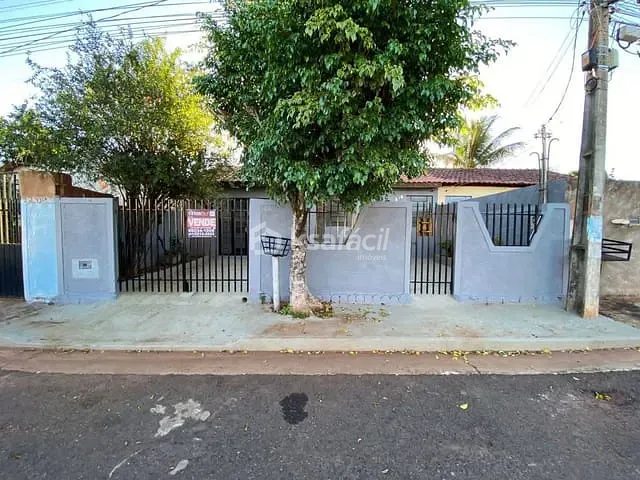 Casa com 162m² 3 quartos e 1 banheiro, à venda, no bairro Conjunto Aero Rancho em Campo Grande