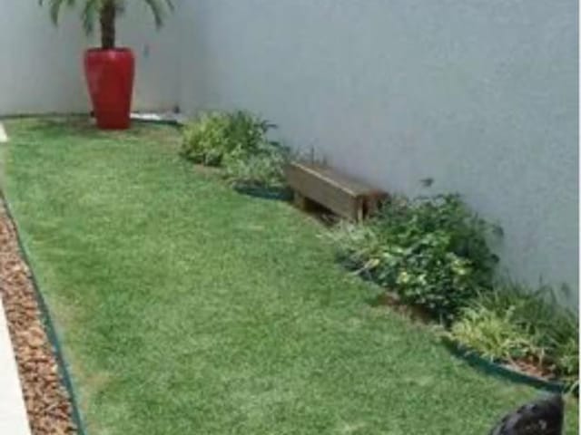 Casa com 300m² 3 quartos e 4 banheiros, à venda, no bairro Piracangaguá em Taubaté