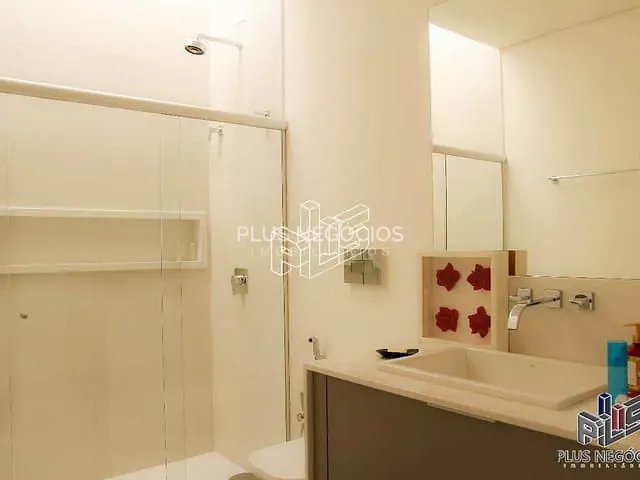 Casa com 1000m² 4 quartos e 6 banheiros, à venda, no bairro Jardim Residencial Saint Patrick em Sorocaba