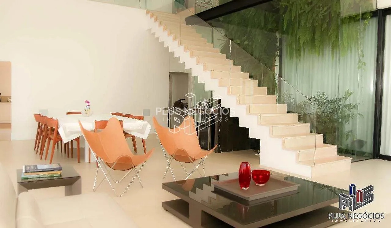 Casa, 4 quartos, 600 m² - Foto 1