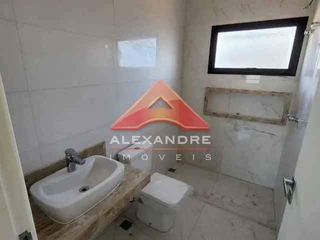 Casa com 250m² 3 quartos e 1 banheiro, à venda, no bairro Residencial Colinas em Caçapava