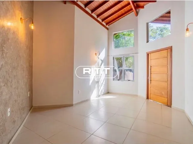 Casa com 300m² 3 quartos e 3 banheiros, para alugar, no bairro Betel em Paulínia