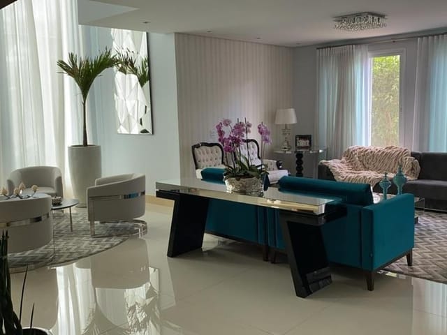 Casa com 603m² 4 quartos e 6 banheiros, à venda, no bairro Alphaville Residencial Dois em Barueri