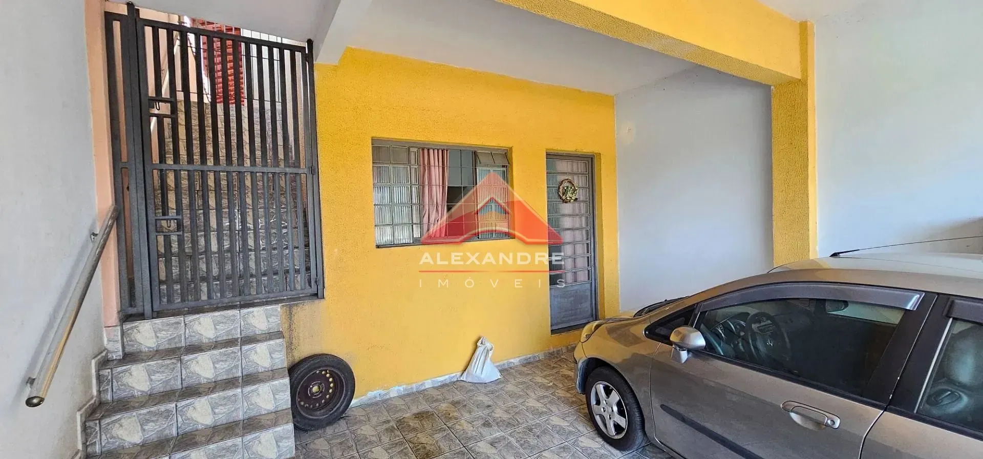 Casa, 4 quartos, 294 m² - Foto 1