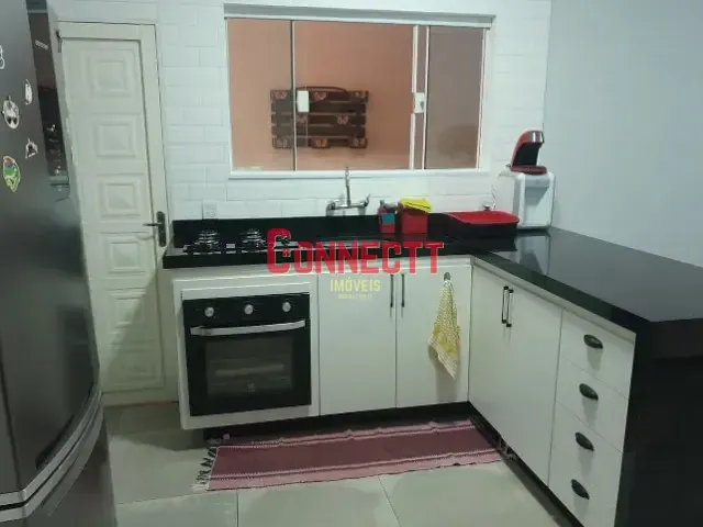 Casa com 137m² 3 quartos e 2 banheiros, à venda, no bairro Bonfim Paulista em Ribeirão Preto