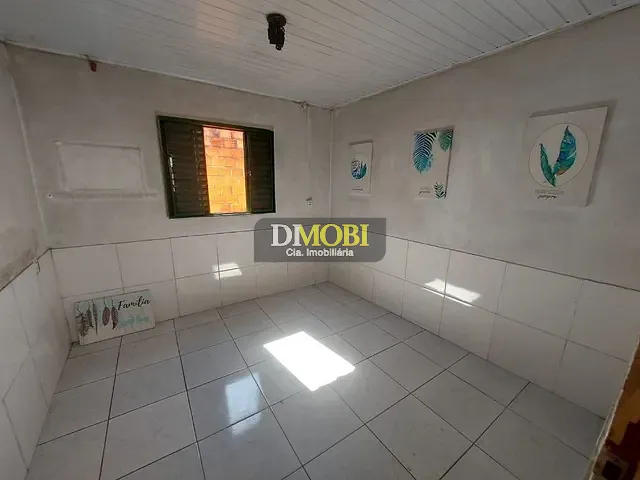Casa com 300m² 3 quartos e 1 banheiro, à venda, no bairro Marechal Rondon em Cachoeirinha
