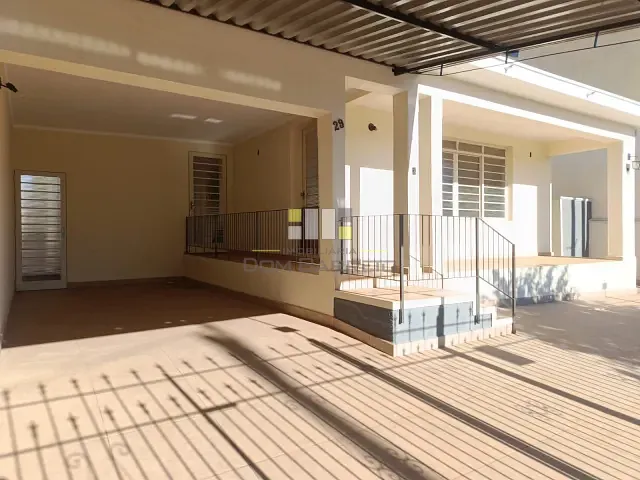 Casa com 300m² 4 quartos e 2 banheiros, para alugar, no bairro Jardim Alvorada em Sumaré