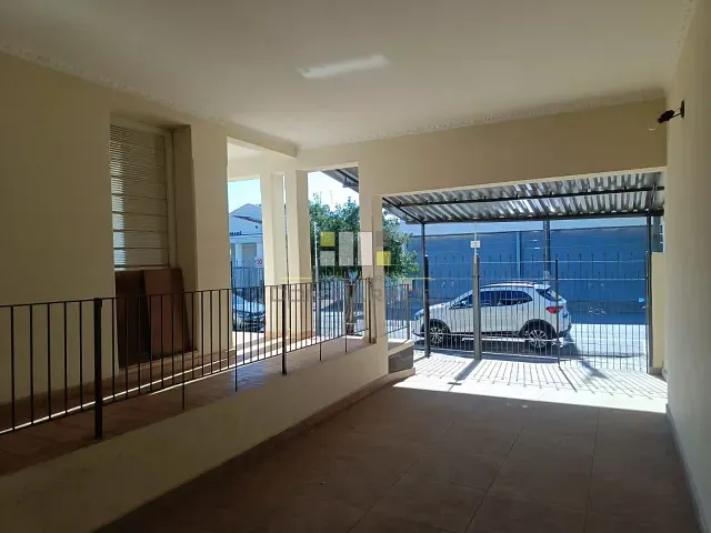 Casa com 300m² 4 quartos e 2 banheiros, para alugar, no bairro Jardim Alvorada em Sumaré