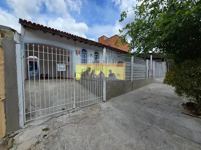 Casa com 251m² 5 quartos e 3 banheiros, à venda, no bairro Jardim São Gonçalo em Campinas