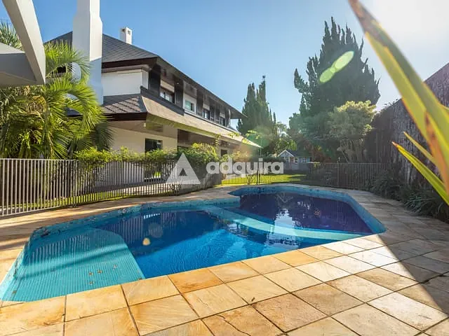 Casa com 1640m² 4 quartos e 7 banheiros, à venda, no bairro Estrela em Ponta Grossa