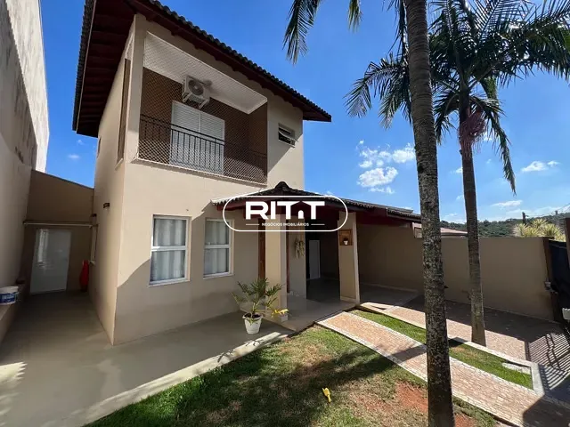 Casa com 300m² 3 quartos e 2 banheiros, à venda, no bairro Parque Nova Suíça em Valinhos