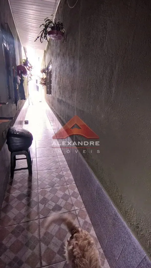 Casa, 3 quartos, 220 m² - Foto 3