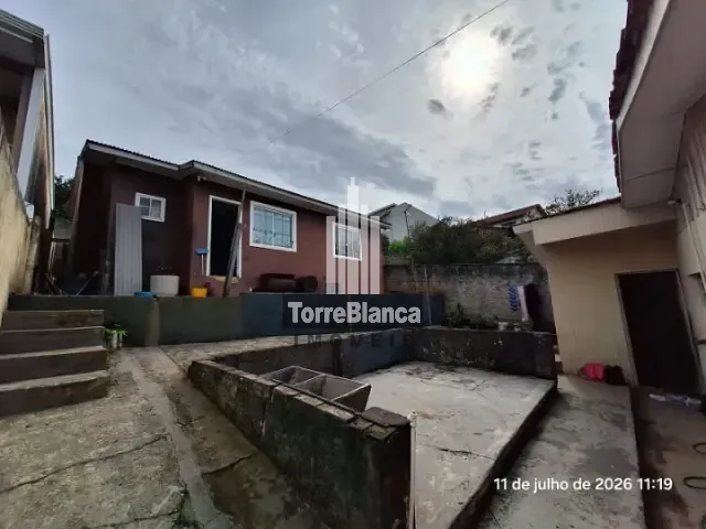 Casa com 70m² 3 quartos e 1 banheiro, à venda, no bairro Nova Rússia em Ponta Grossa