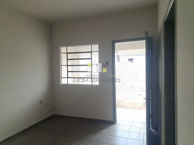 Casa com 250m² 3 quartos e 2 banheiros, à venda, no bairro Jardim Nova Veneza (Nova Veneza) em Sumaré