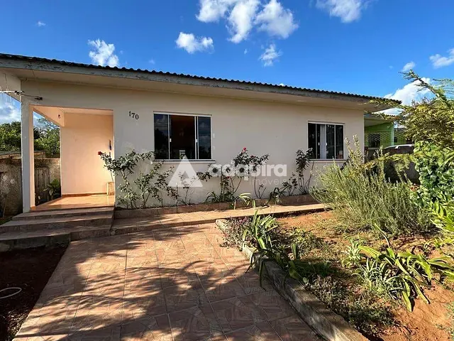 Casa com 495m² 4 quartos e 4 banheiros, à venda, no bairro Uvaranas, Jardim Paraíso em Ponta Grossa