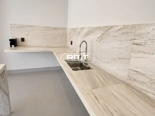 Casa com 300m² 3 quartos e 5 banheiros, à venda, no bairro Loteamento Green View Village em Indaiatuba