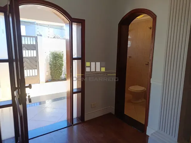 Casa com 775m², para alugar, no bairro Parque Residencial Versailles em Sumaré