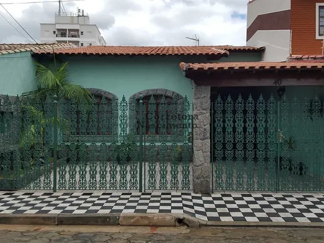Casa com 212m², à venda, no bairro Parque Itamarati em Jacareí