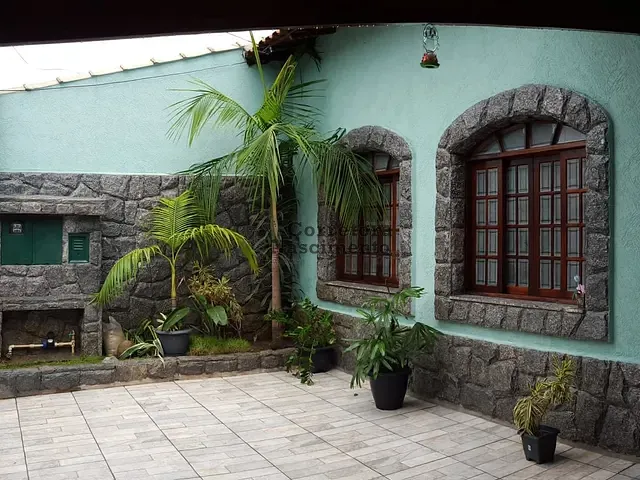 Casa com 212m², à venda, no bairro Parque Itamarati em Jacareí