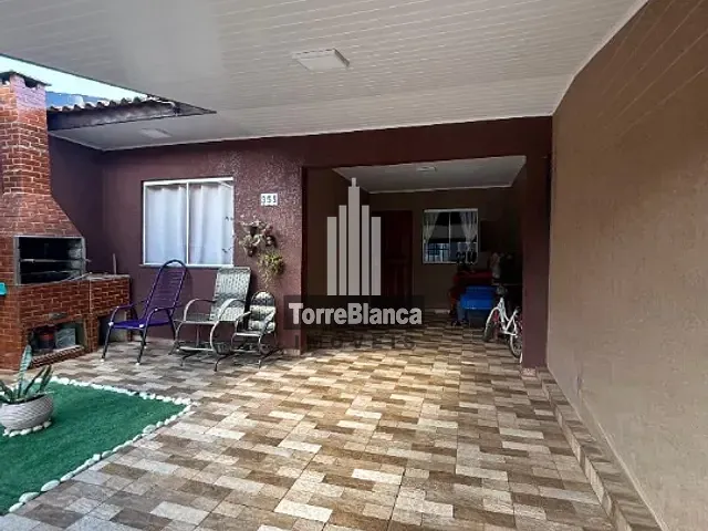 Casa com 92m² 2 quartos e 1 banheiro, à venda, no bairro Uvaranas em Ponta Grossa
