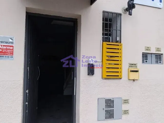 Casa com 250m², para alugar, no bairro Quarta Parada em São Paulo