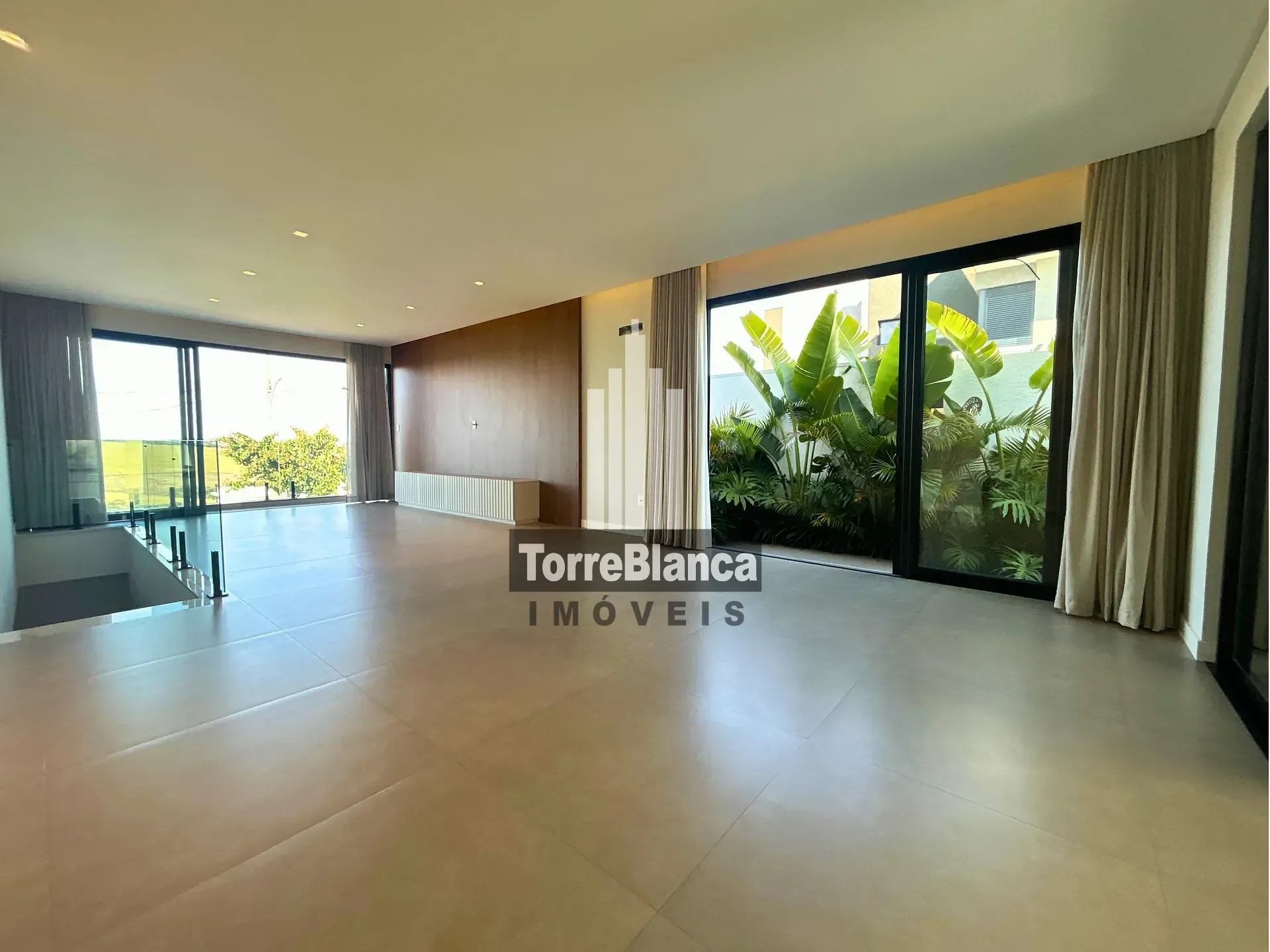 Casa, 3 quartos, 215 m² - Foto 4