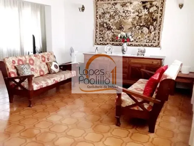 Casa com 454m² 4 quartos e 1 banheiro, para alugar, no bairro Centro em Atibaia