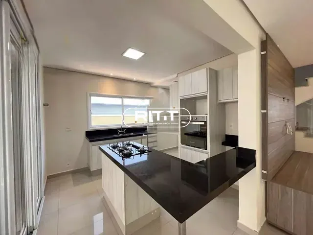 Casa com 360m² 3 quartos e 5 banheiros, para alugar, no bairro Swiss Park em Campinas