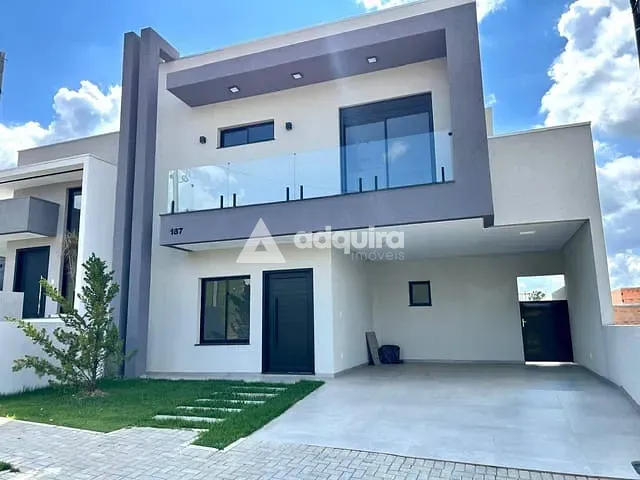 Casa com 200m² 3 quartos e 4 banheiros, à venda, no bairro Jardim Carvalho em Ponta Grossa