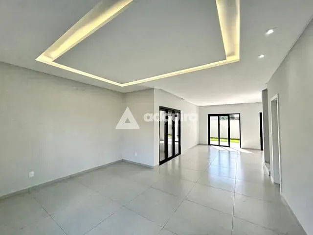 Casa com 200m² 3 quartos e 4 banheiros, à venda, no bairro Jardim Carvalho em Ponta Grossa