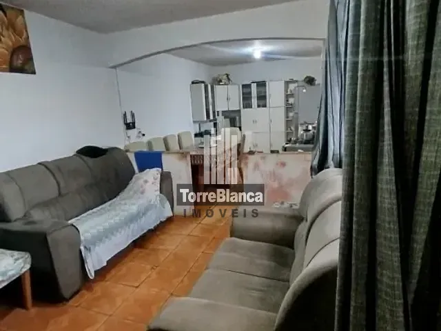 Casa com 360m² 3 quartos e 2 banheiros, à venda, no bairro Contorno em Ponta Grossa