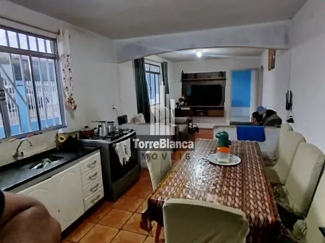 Casa com 360m² 3 quartos e 2 banheiros, à venda, no bairro Contorno em Ponta Grossa