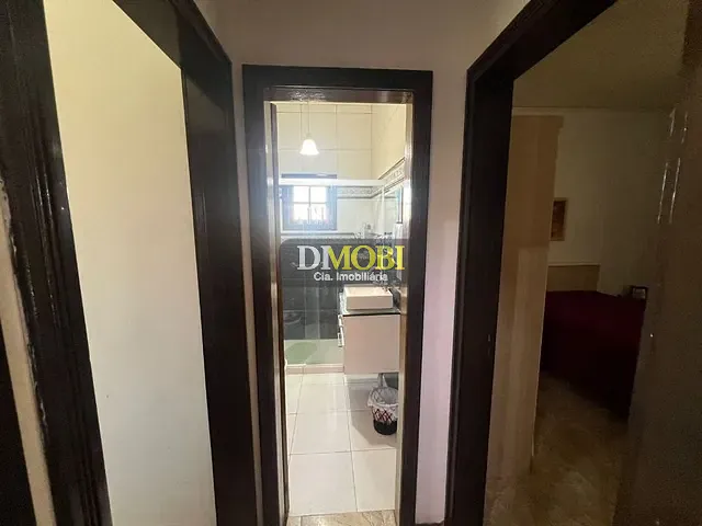 Casa com 600m² 2 quartos e 2 banheiros, à venda, no bairro Vila Imperial em Gravataí