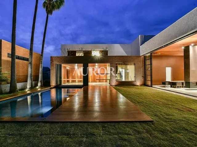 Casa com 800m² 4 quartos e 7 banheiros, à venda, no bairro Royal Park Residence & Resort em Londrina