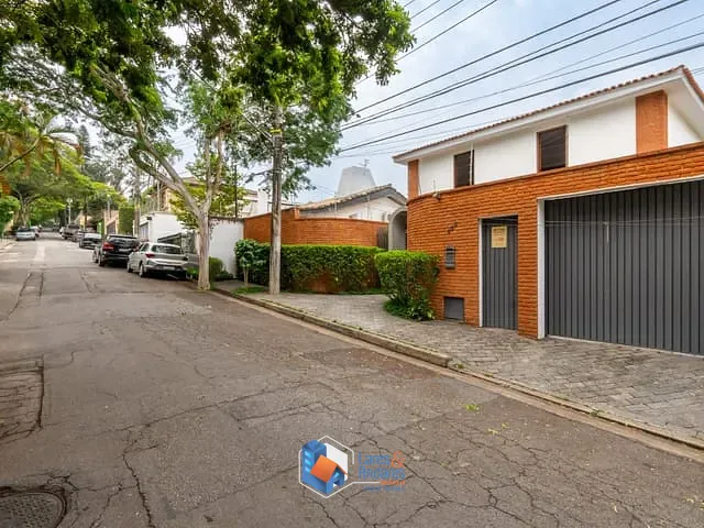 Casa com 428m² 4 quartos e 6 banheiros, à venda, no bairro Vila Morumbi em São Paulo