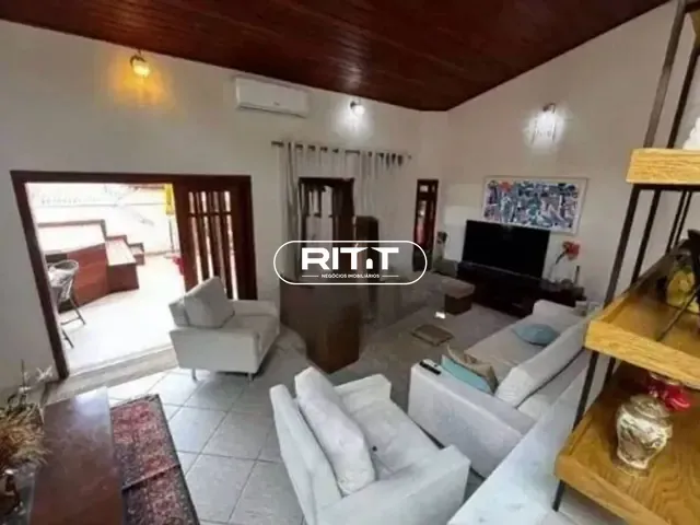 Casa com 289m² 4 quartos e 6 banheiros, à venda, no bairro Parque da Hípica em Campinas