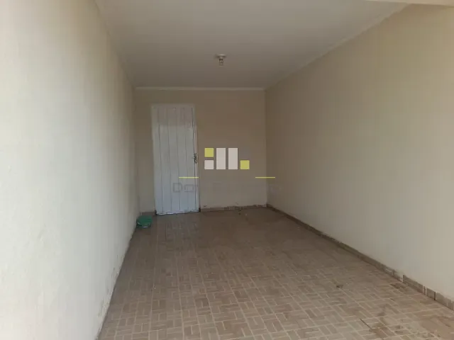 Casa com 120m² 2 quartos e 1 banheiro, para alugar, no bairro Vila Santa Terezinha em Sumaré